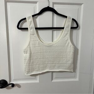 🩷 american eagle white cropped tank top